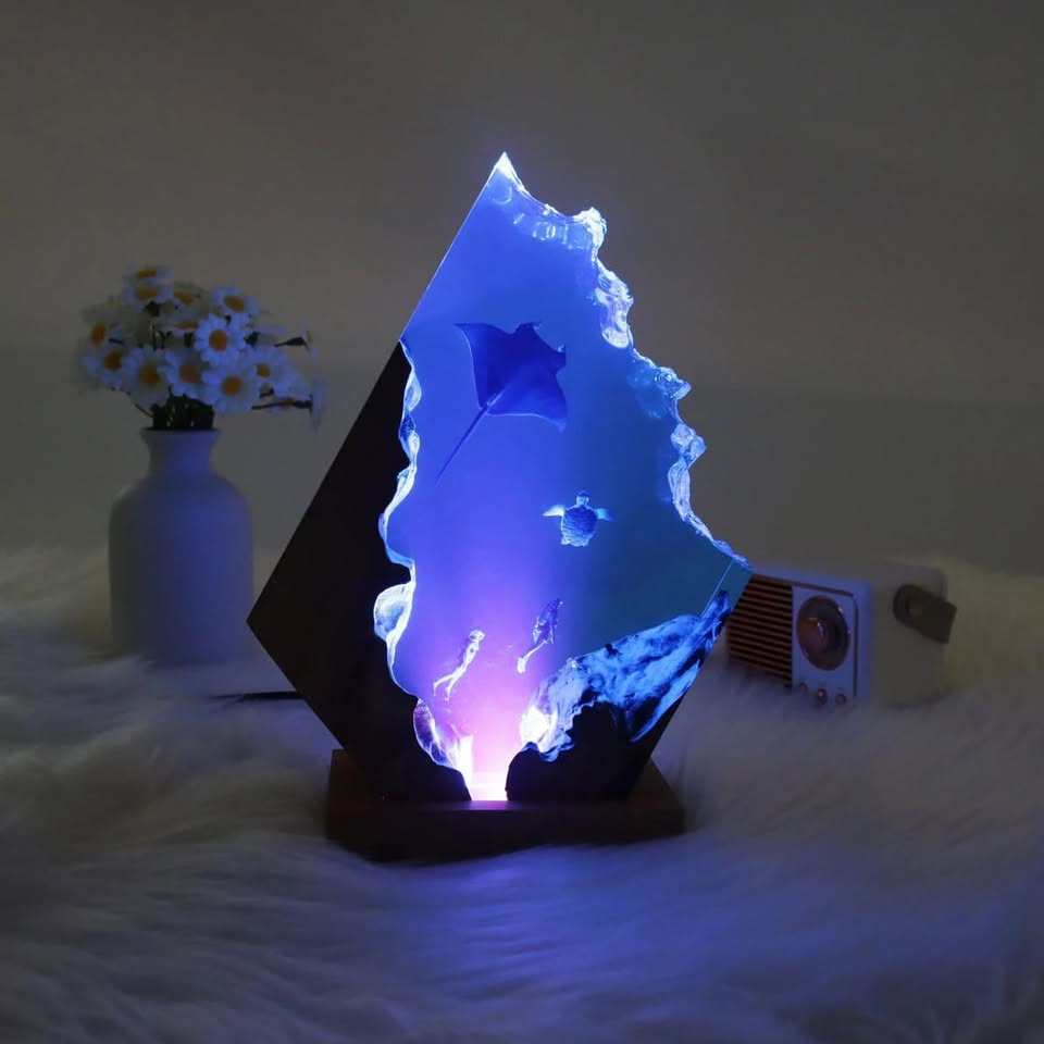 Manta ray, turtle, diver, wood sculpture, epoxy resin lamp( Best Gift 🎁 )