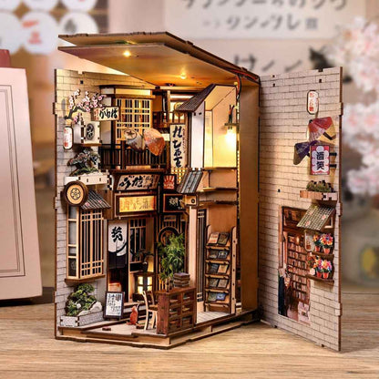 The Alley Waiting for the Cat DIY Book Nook Kit