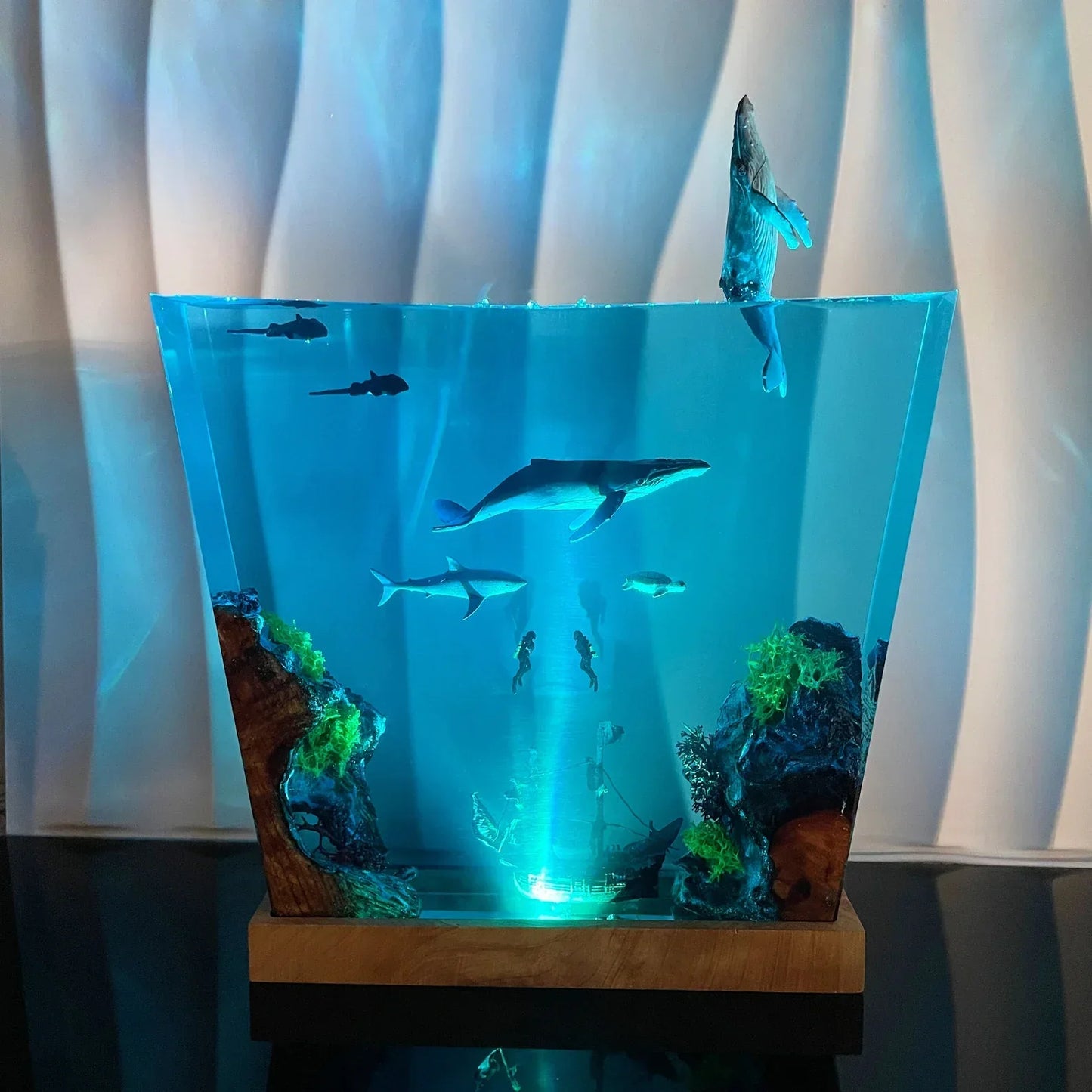 Whale Leaping Ocean Resin Night Light（ Best Gift 🎁 ）