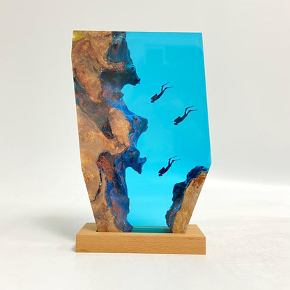 Three Divers Resin Night Light, Family Series（ Best Gift 🎁 ）